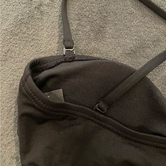 Kenneth Cole Reaction Swim Top - Picture 4 of 6